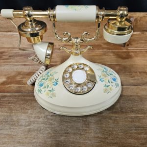 1973 French Design Rotary Telephone